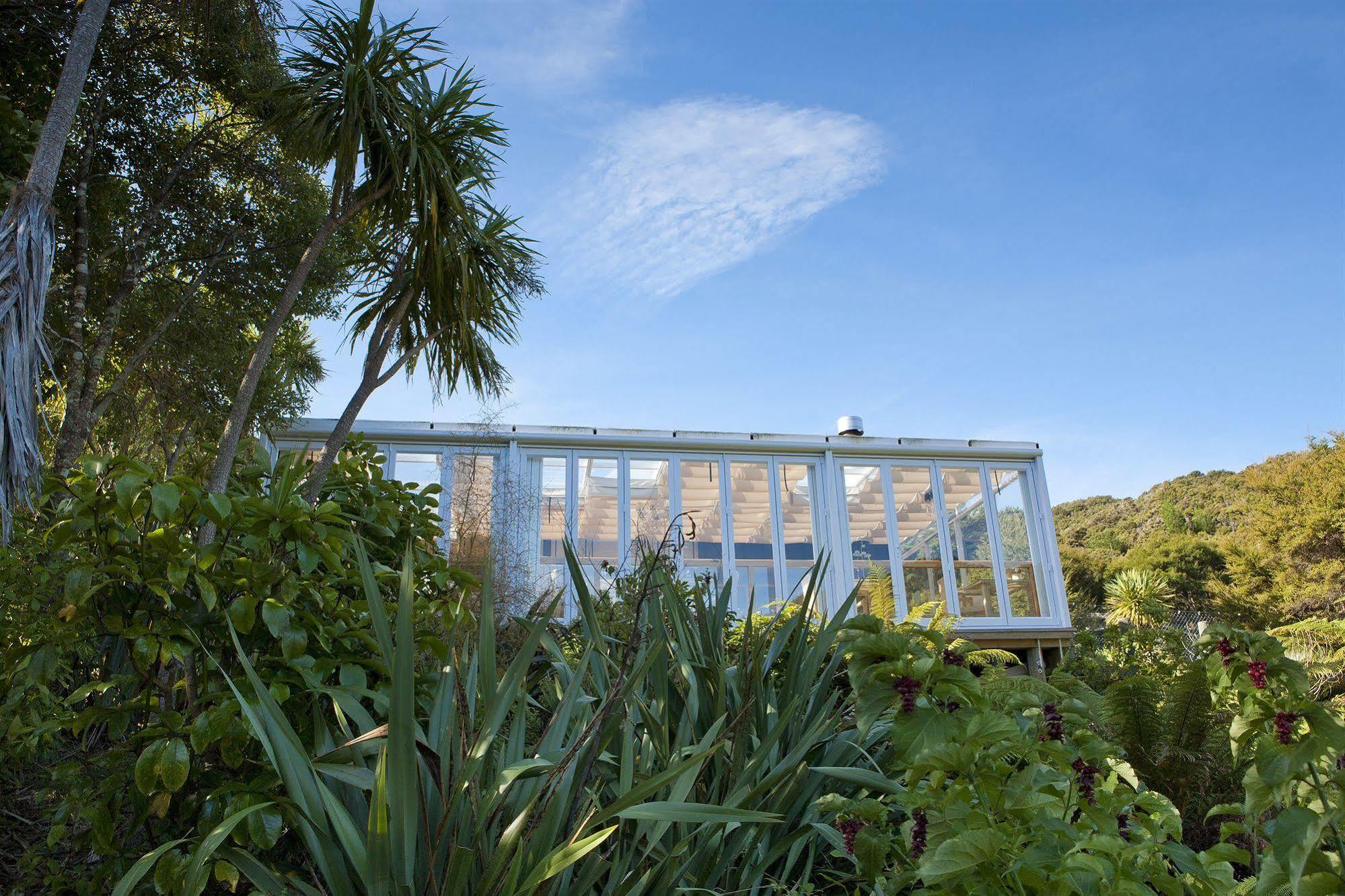 Awaroa Lodge Exterior photo